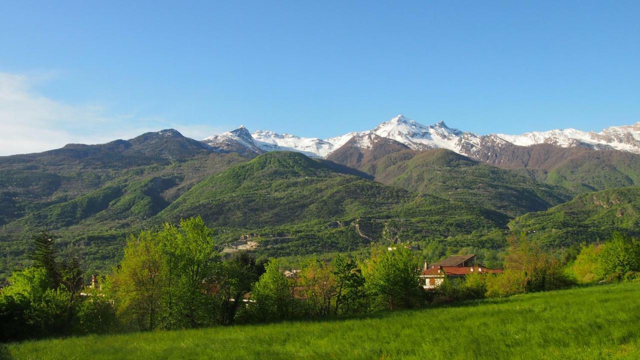 La Casa Dei Nonni Apartment Bussoleno Bagian luar foto