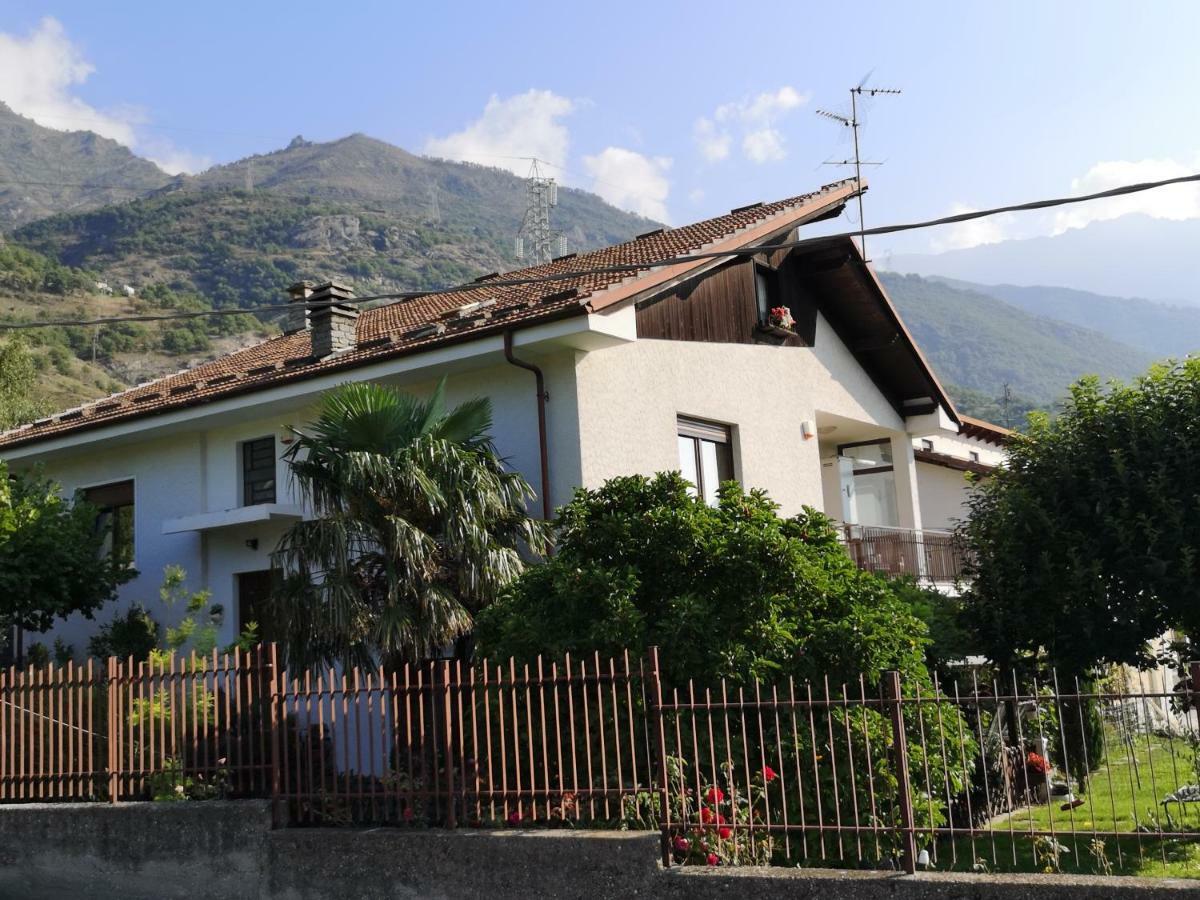 La Casa Dei Nonni Apartment Bussoleno Bagian luar foto
