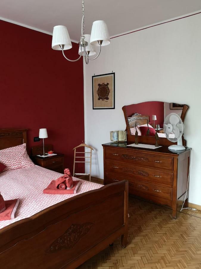 La Casa Dei Nonni Apartment Bussoleno Bagian luar foto