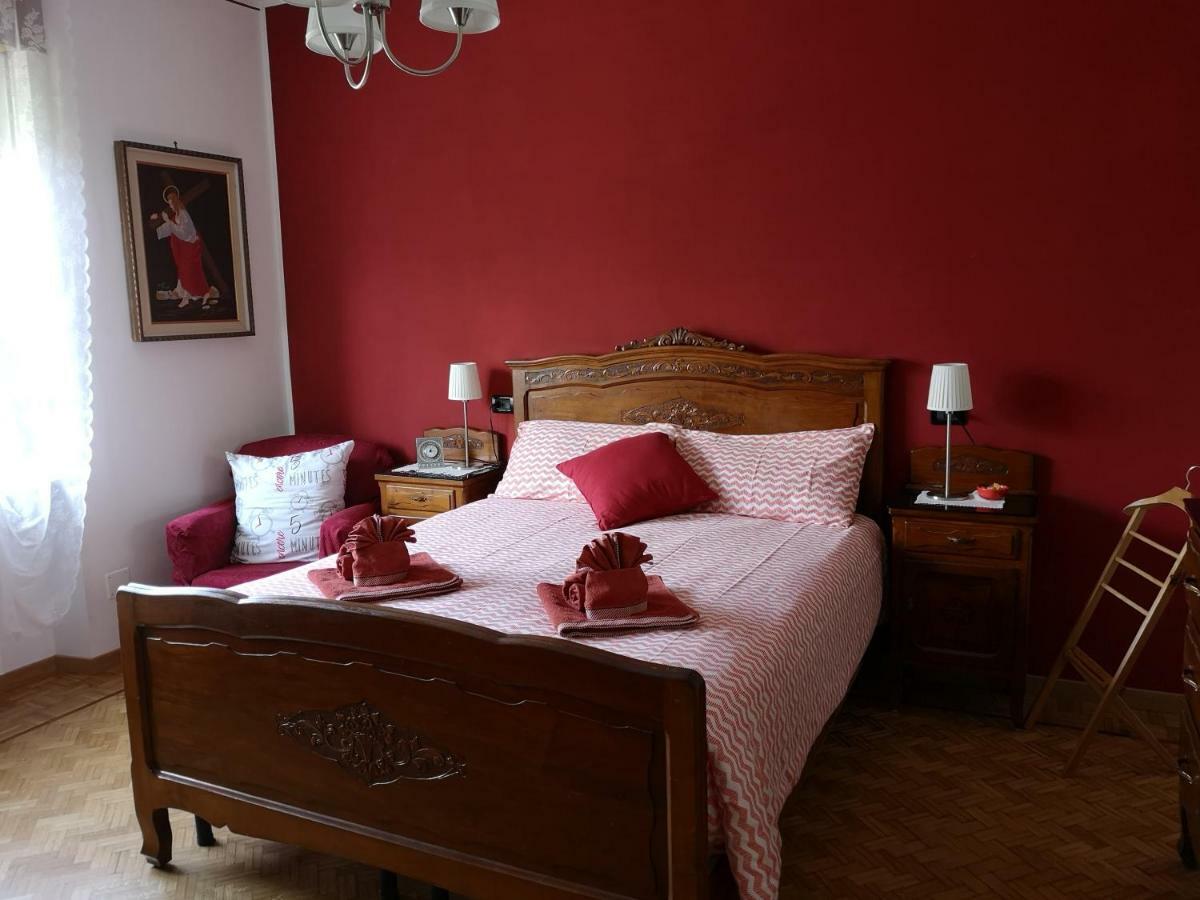 La Casa Dei Nonni Apartment Bussoleno Bagian luar foto