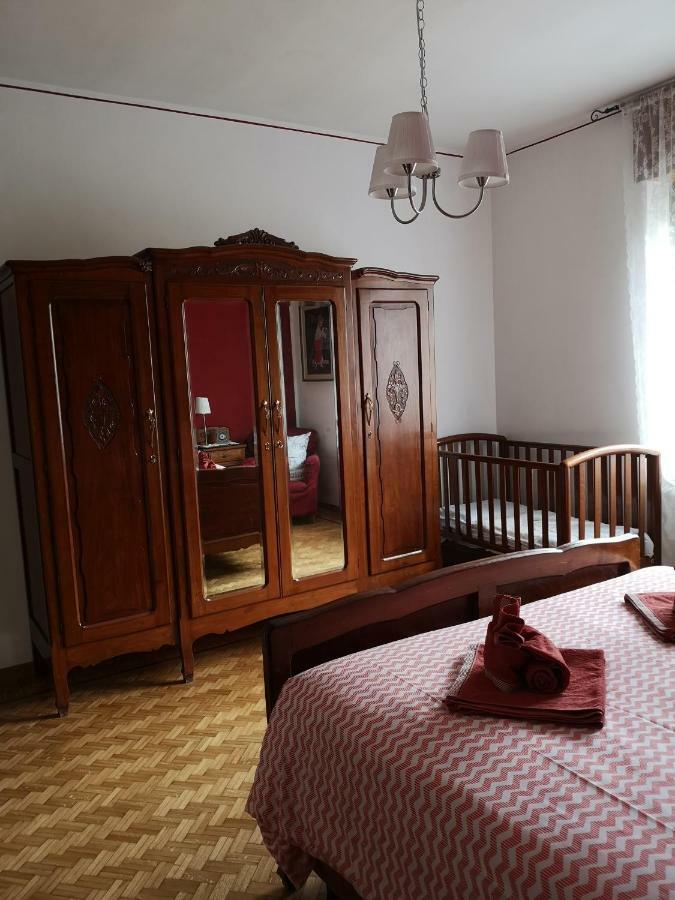 La Casa Dei Nonni Apartment Bussoleno Bagian luar foto