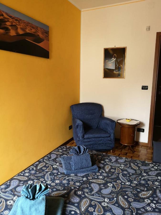 La Casa Dei Nonni Apartment Bussoleno Bagian luar foto